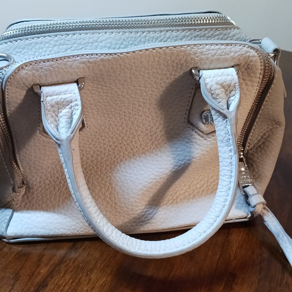 Steve Madden tri-colored small handbag with shoulder strap